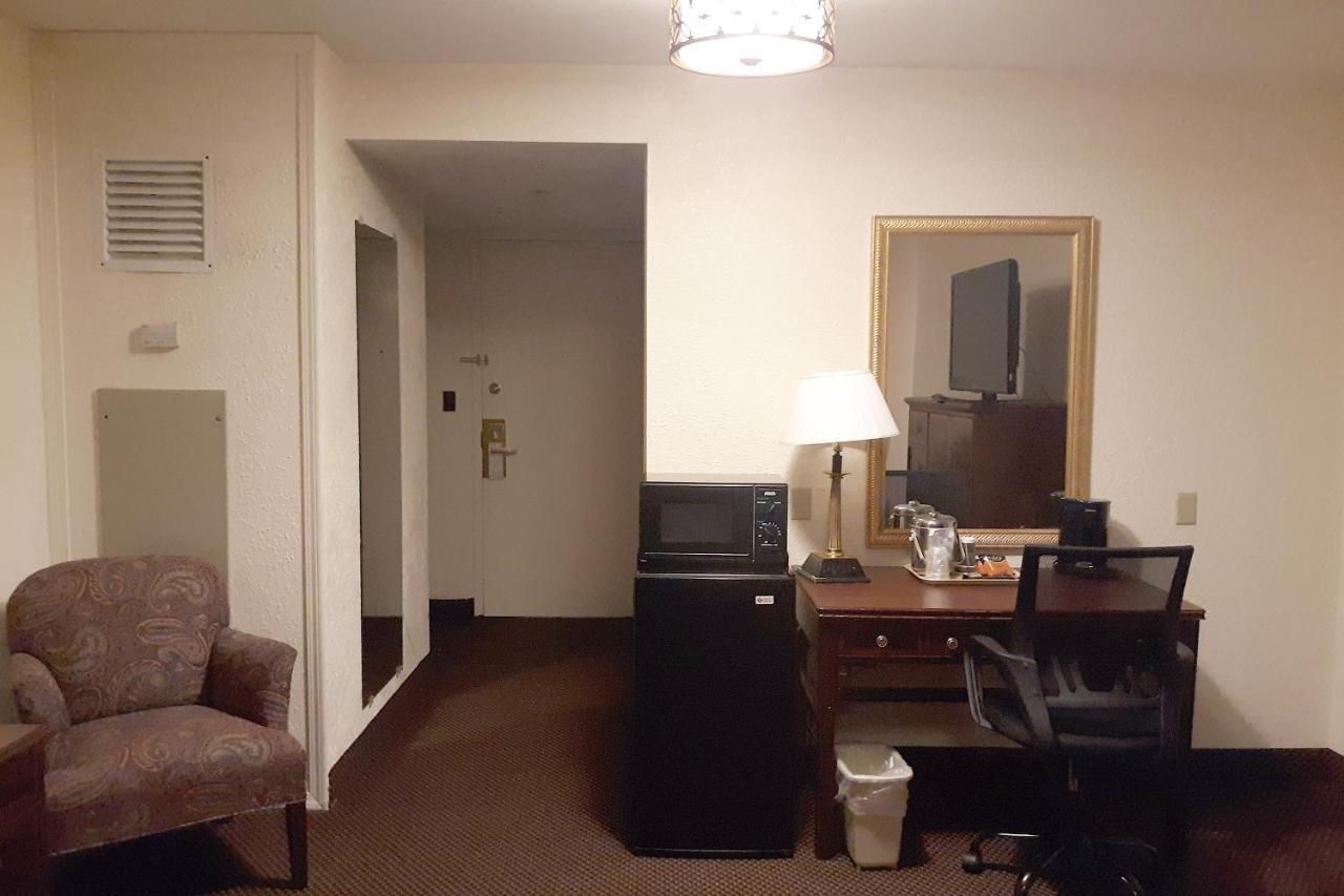 Mclure Hotel 휠링 외부 사진